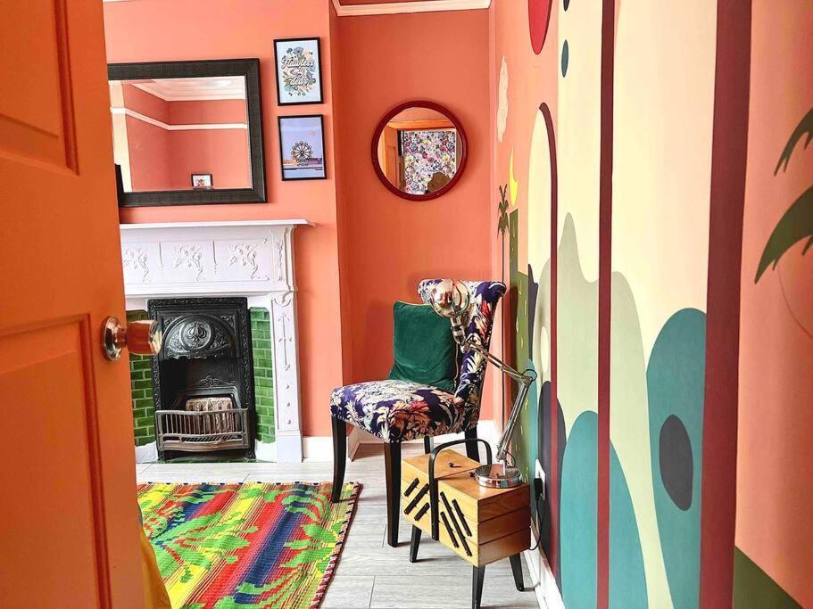 Artsy House In Southeast * Londres