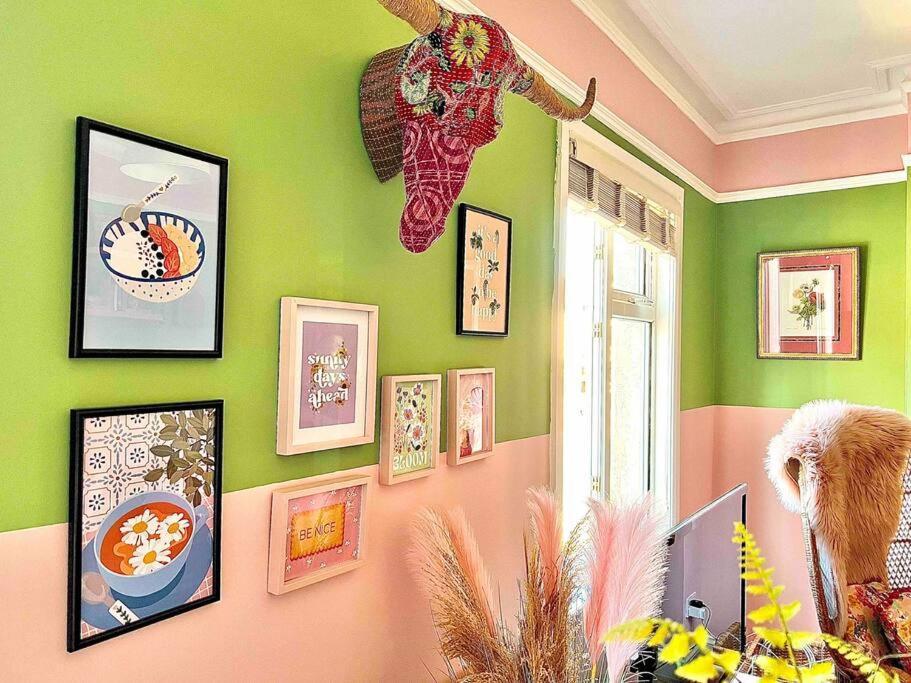 Artsy House In Southeast Casa de férias
