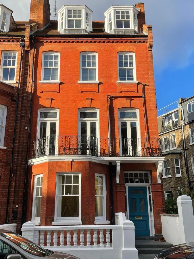 1 Bedroom In The Heart Of West Appartement *