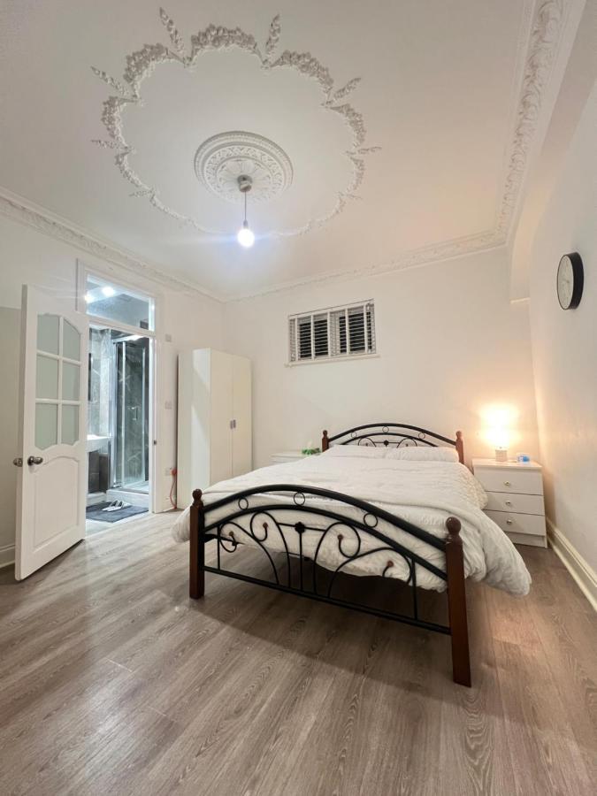 Gasthof Stayeasy En-suite *