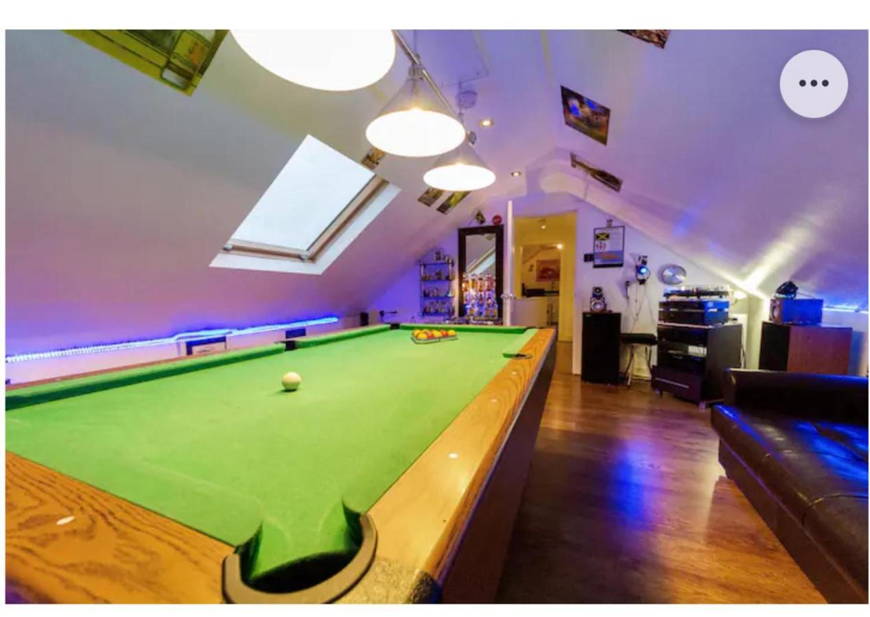 Super Large In For Larger Groups Appartement Londen
