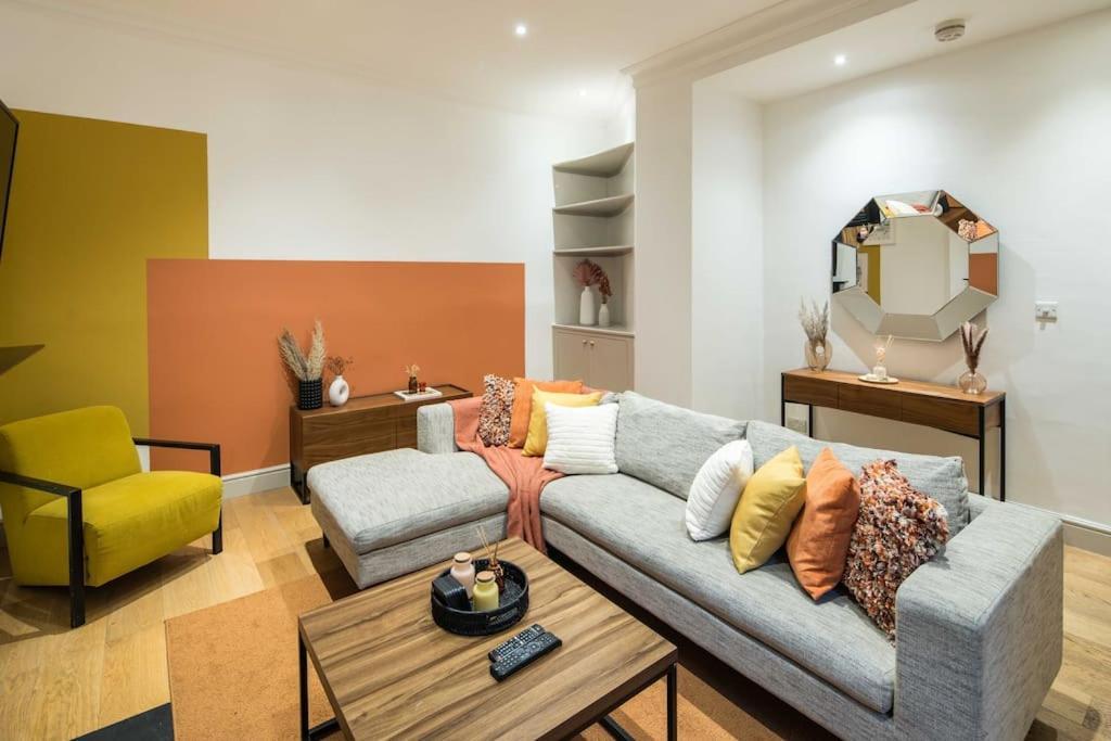Apartamento Superb Retreat Central Next Tube Londres