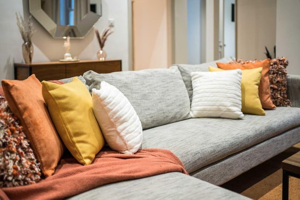 Superb Retreat Central Next Tube Apartamento