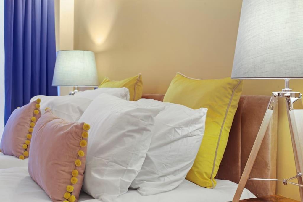 Stylish In Euston And Near Camden With Private Roof Terrace