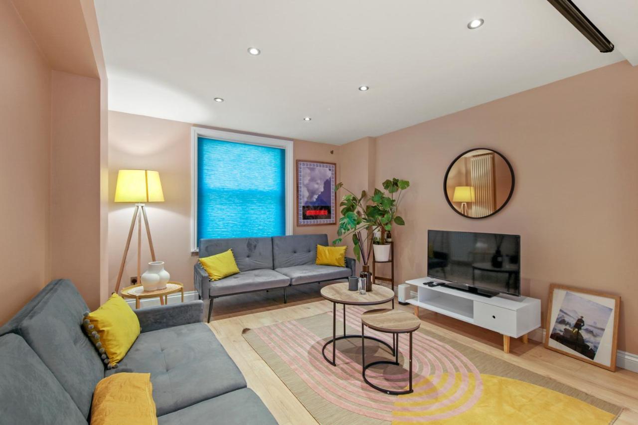 Stylish In Euston And Near Camden With Private Roof Terrace *