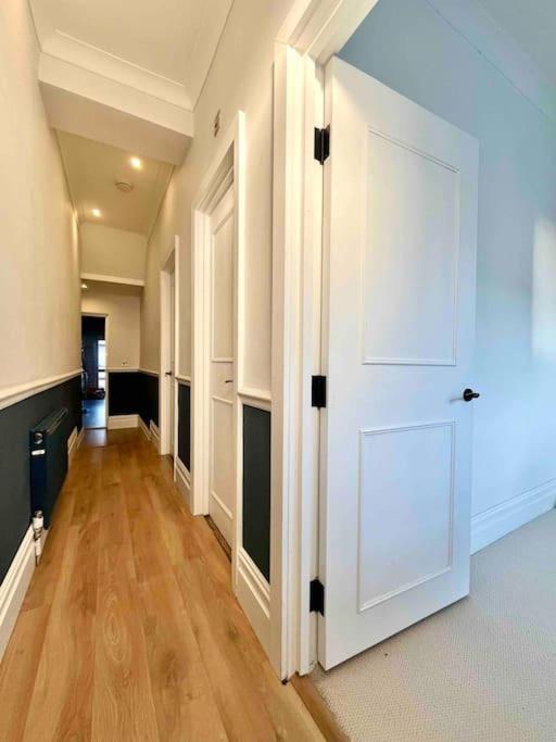 Appartement Entire Modern With Garden Near Underground Station Londres