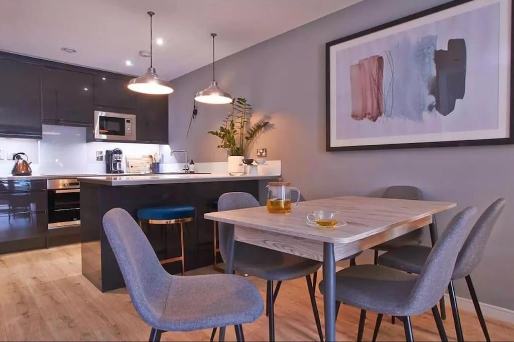 Kings Cross Walking Distance Luxury Private Garden House Appartement