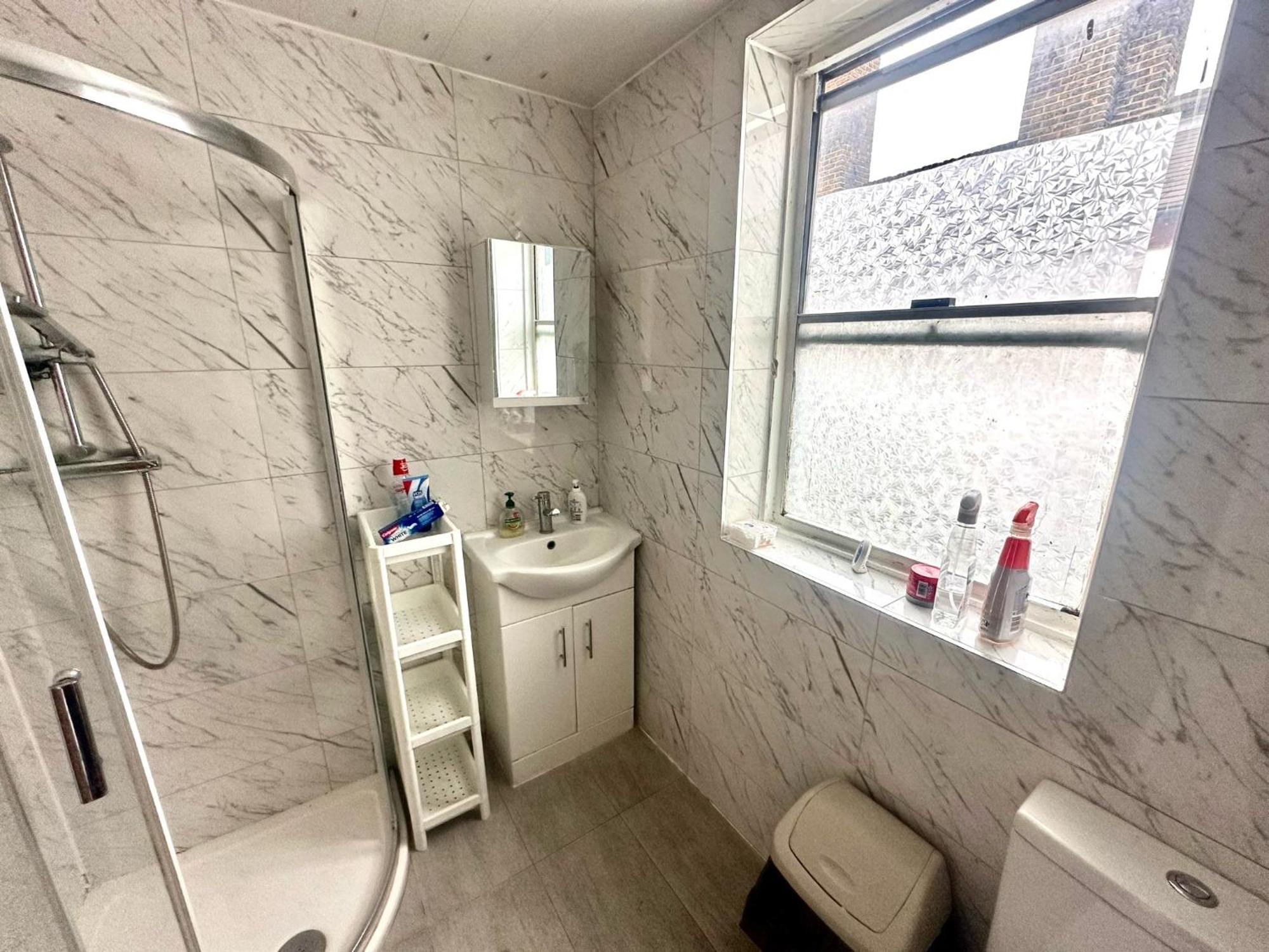 Guest house Bethnal R2 *