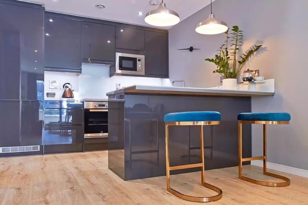 Kings Cross Walking Distance Luxury Private Garden House