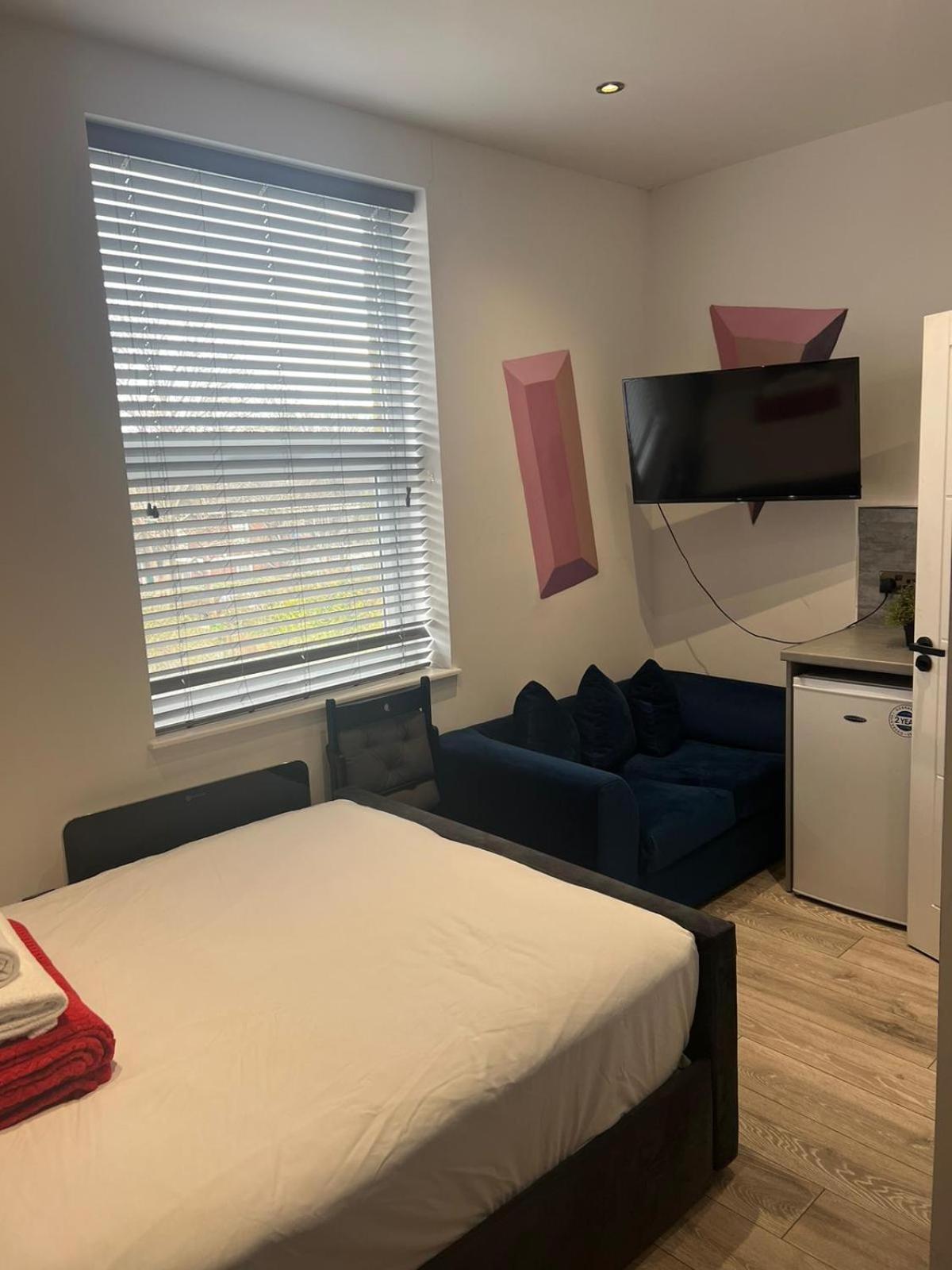 Pensión Serviced Ensuite Double - Near Greenwich Park - The O2 Arena - Nearby Transport Links To - New Cross Station - Lewisham Se14 *