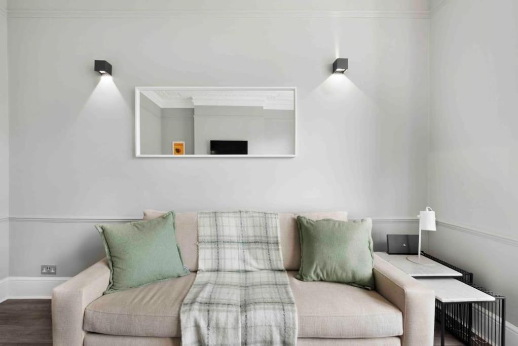 Appartement Chiswick Park Acton Town Garden Londres