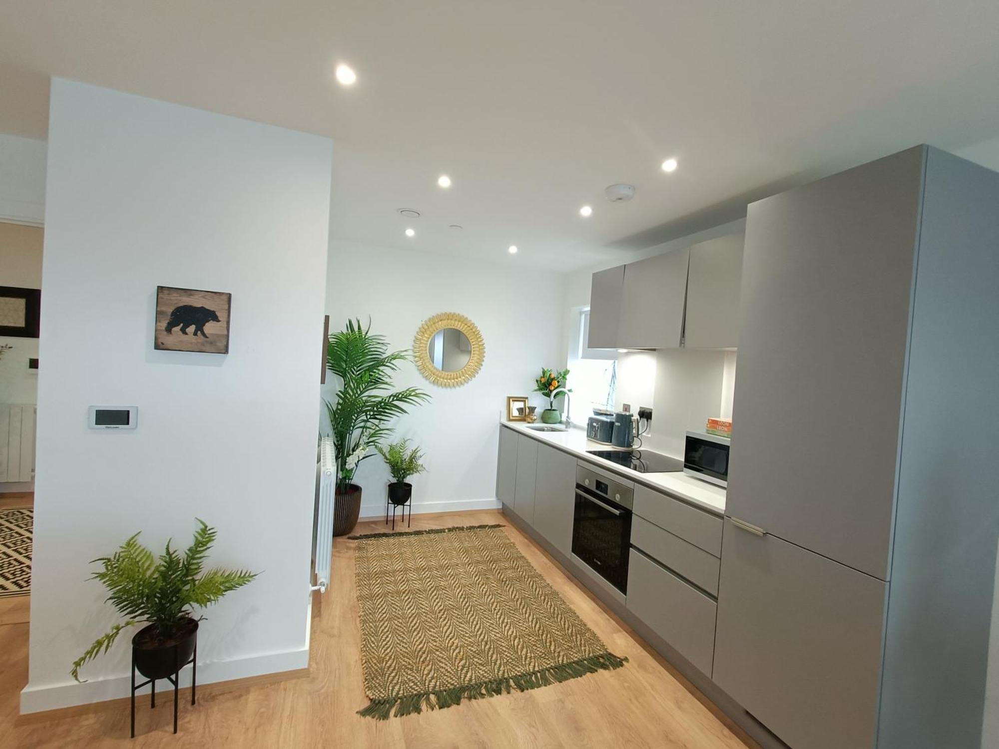 Snuggle Inn: Riverside With Thames Views Apartment
