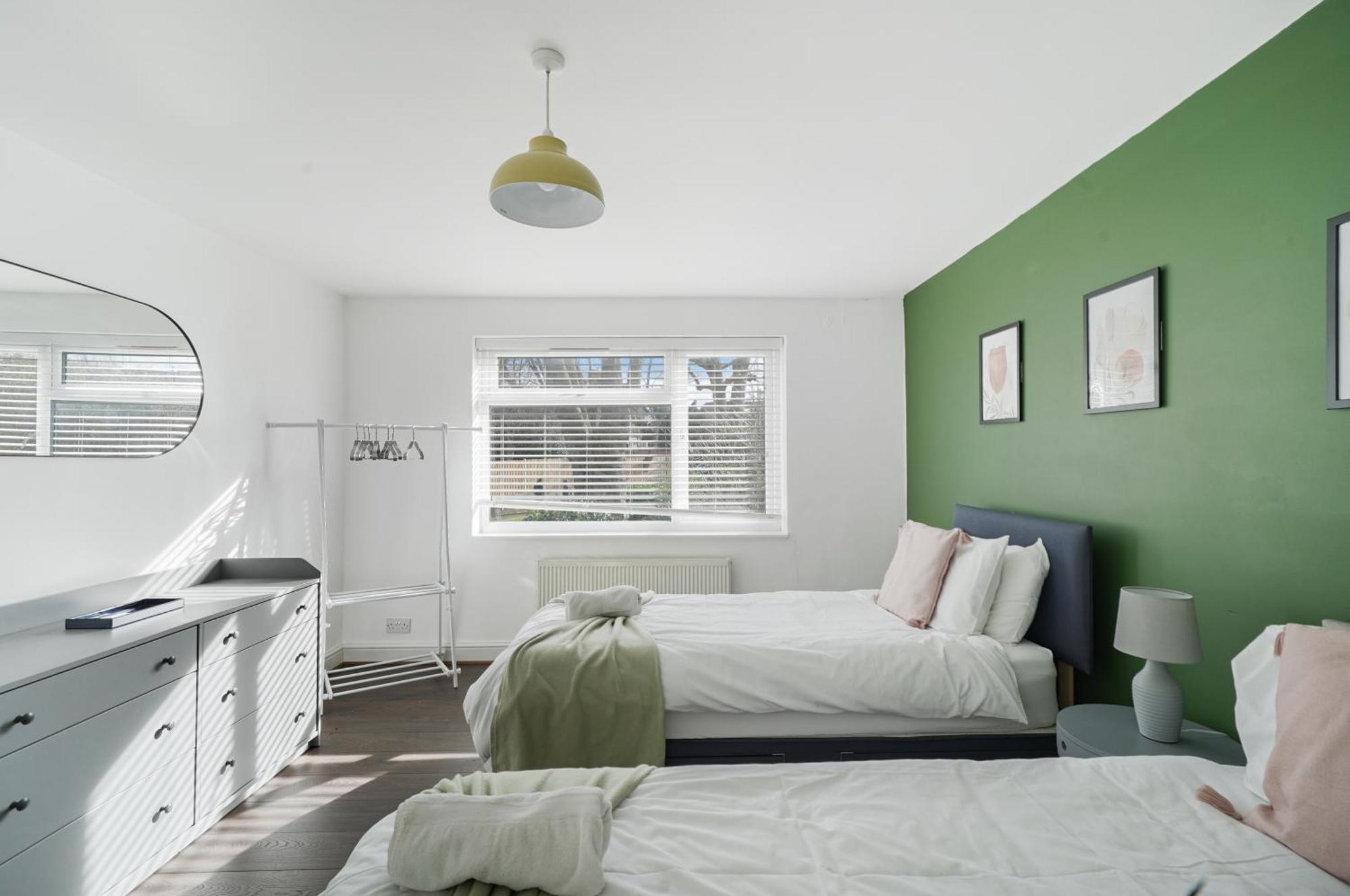 Holiday home Stylish 3 Bedroom House Close To Streatham Hill Station London