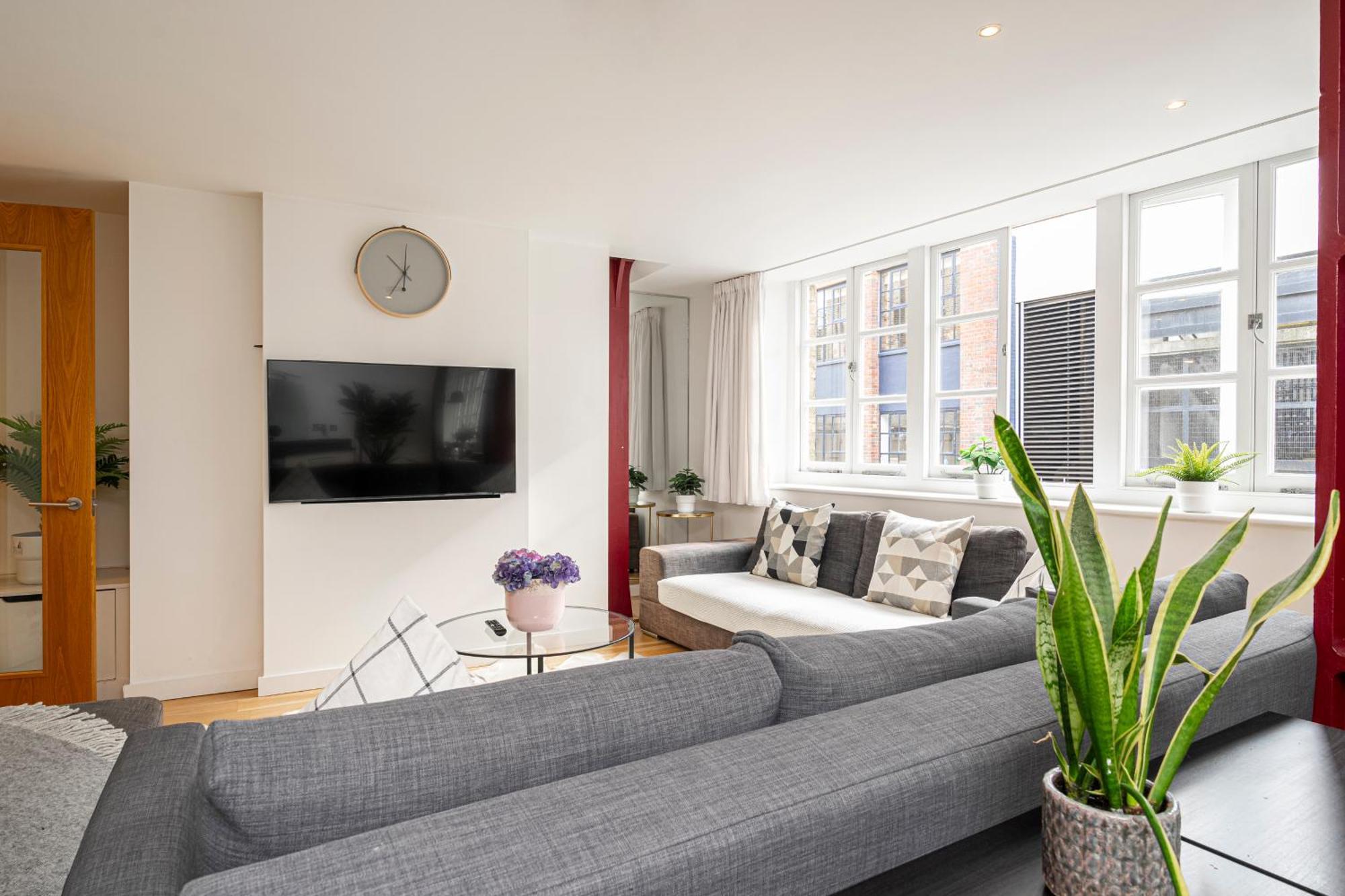 Covent Garden Apartment