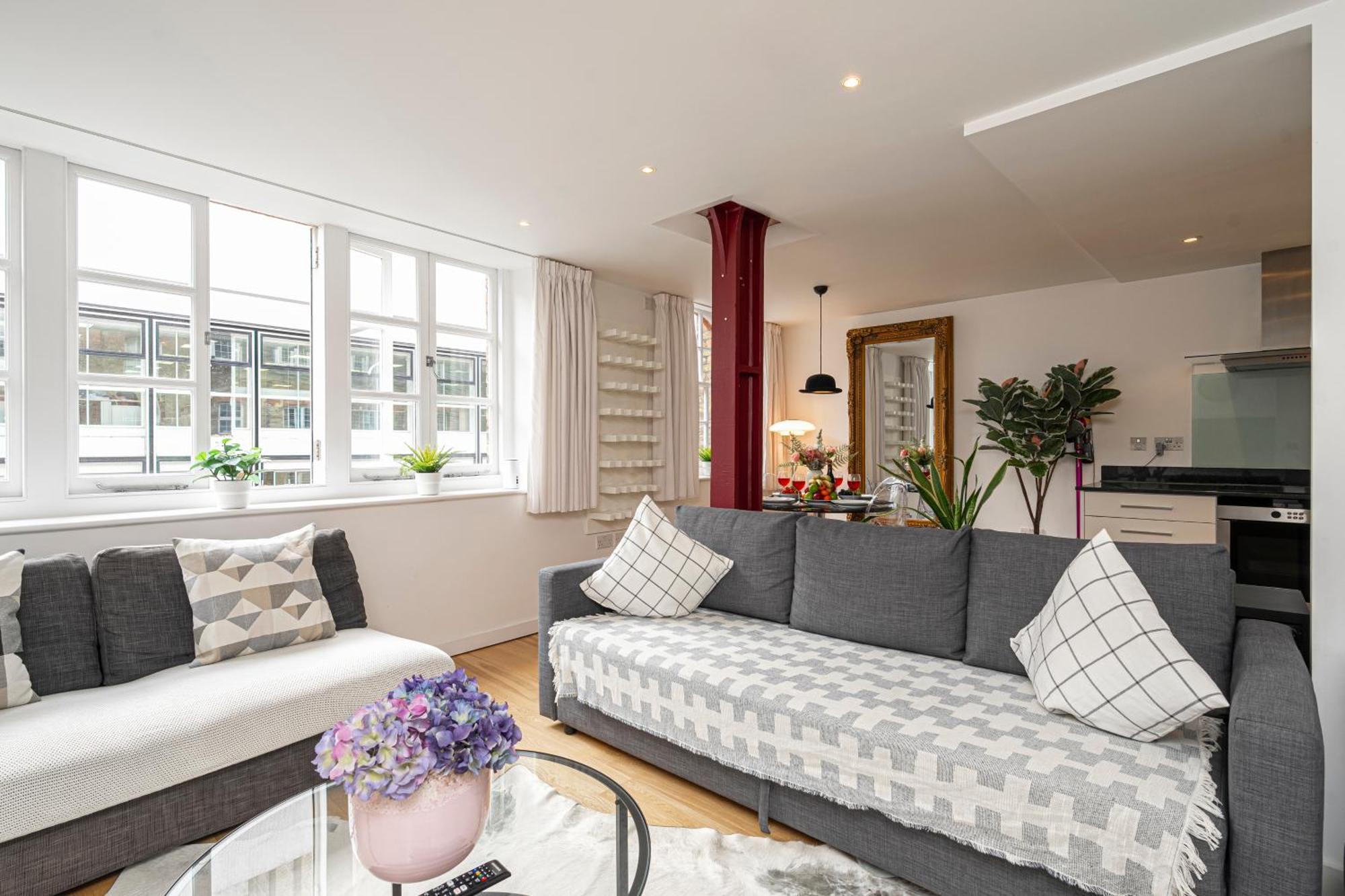 Covent Garden Apartment