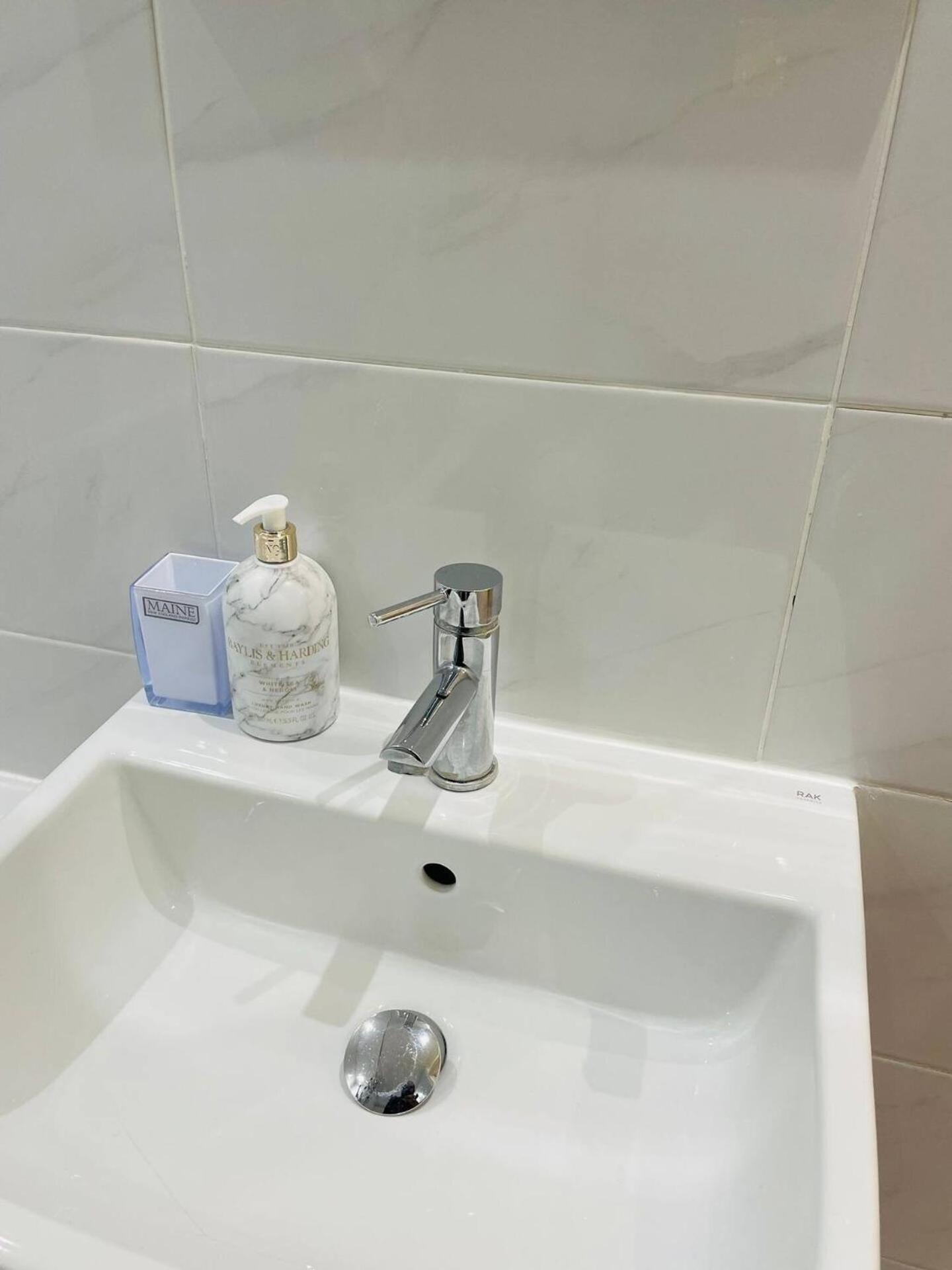 Apartment Well-preserved Cozy1br Flat In Lcy With Free Parking *