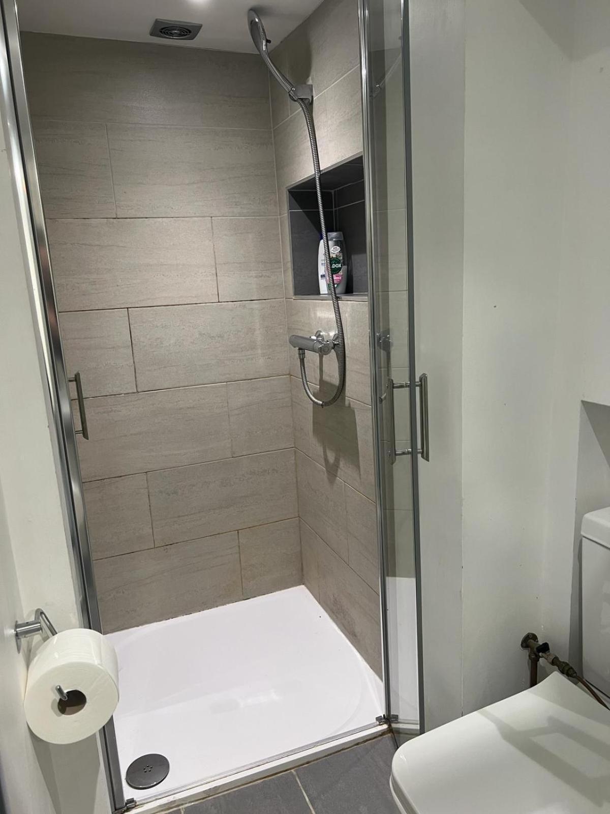 Séjour chez l'habitant Comfy Private Bedrooms Near Euston, *