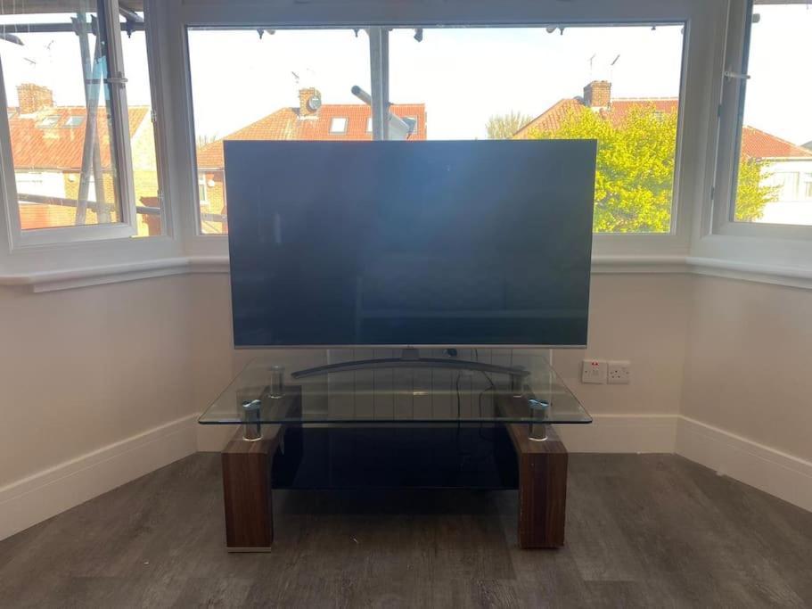 Apartment New! Brand New Beautiful Modern *