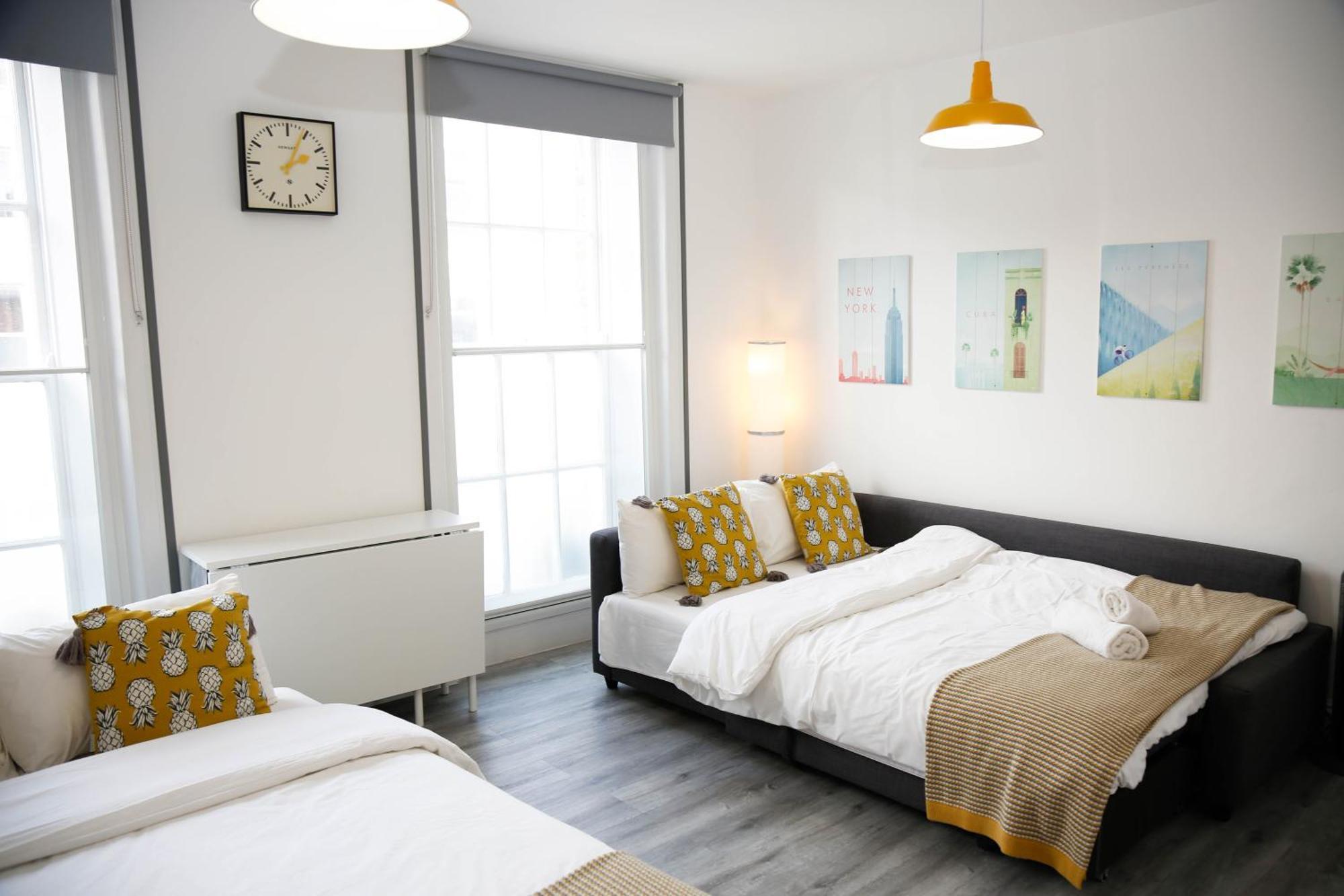 Privatunterkunft Luxury In Camden Town Near Shops, Cafes, Bars & Metro With Shared Bathrooms *