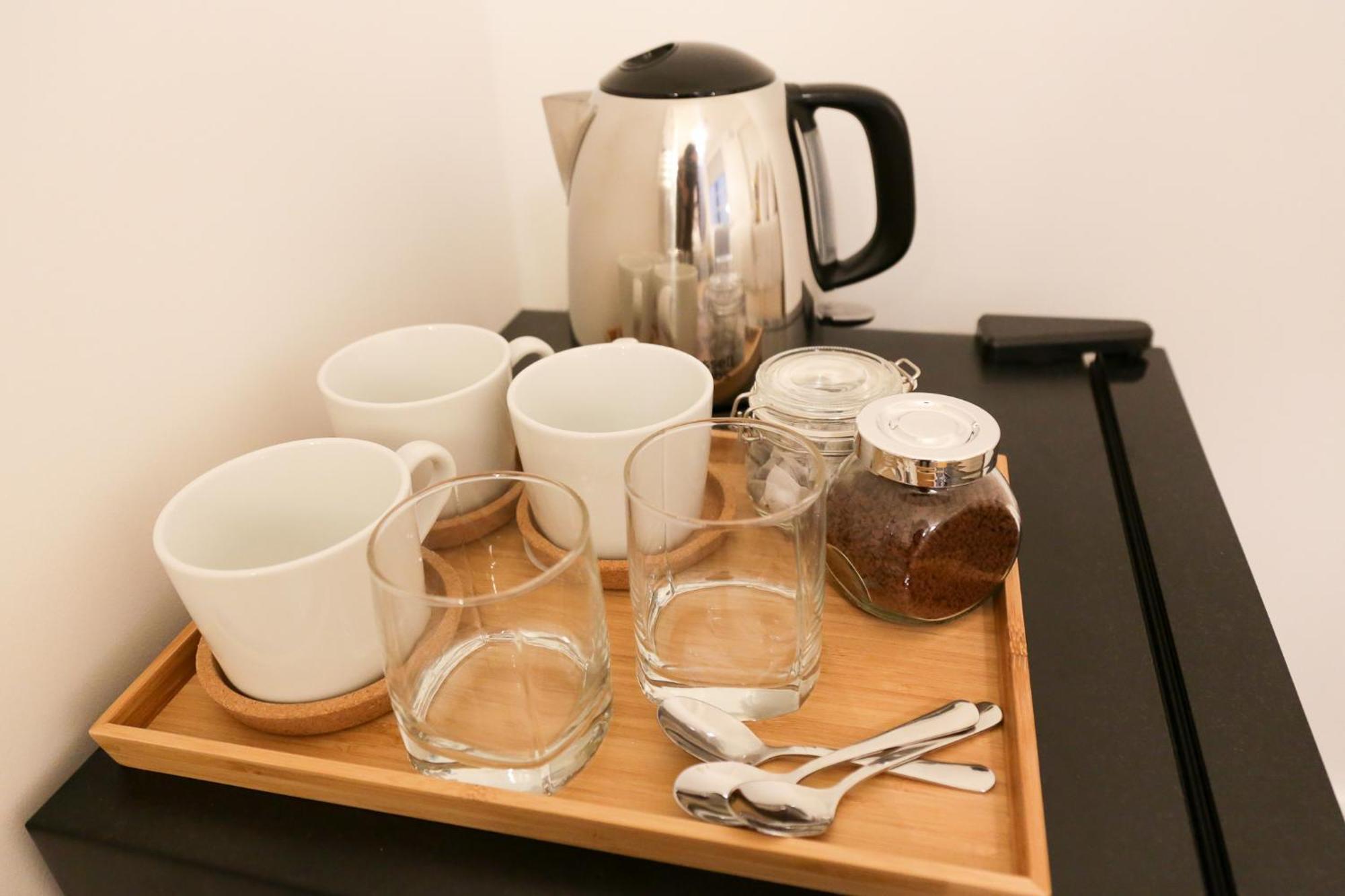 Luxury In Camden Town Near Shops, Cafes, Bars & Metro With Shared Bathrooms Privatunterkunft London