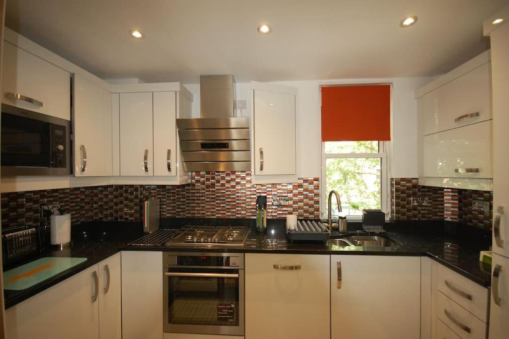 Clifton - Luxury 1 Bed Flat - 1 Min Walk To Tube Londres
