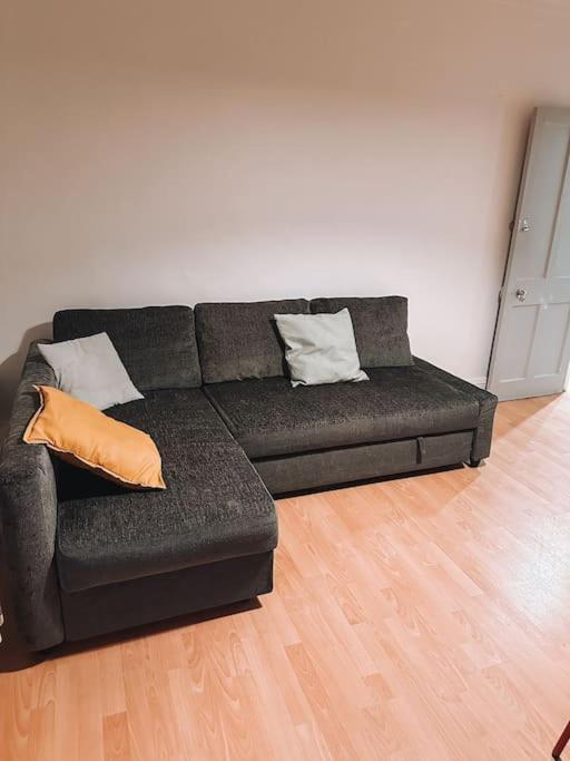 Spacious 3 Bedroom Flat In Stockwell Apartamento