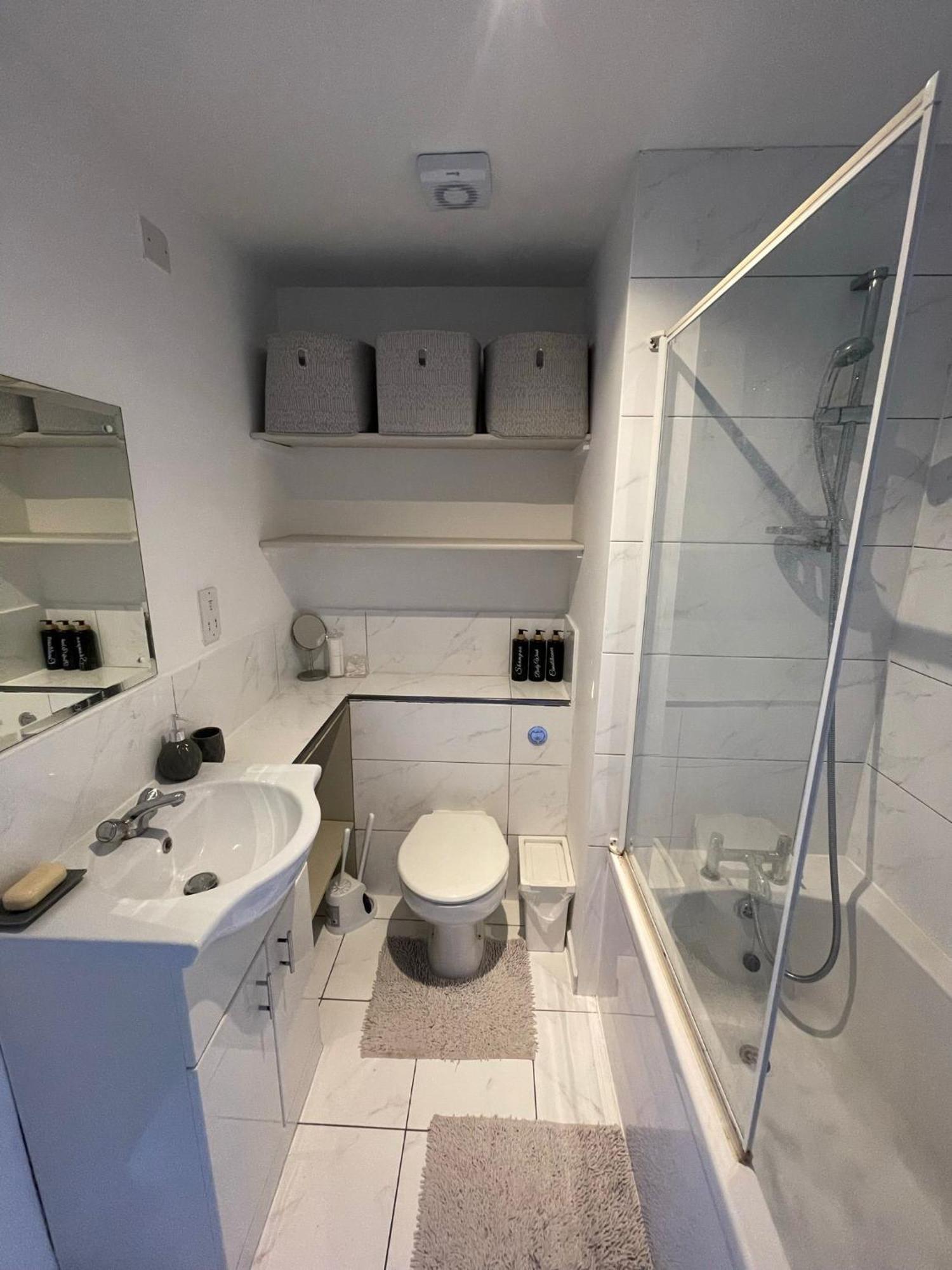 Luxury Near Eye Zone 1