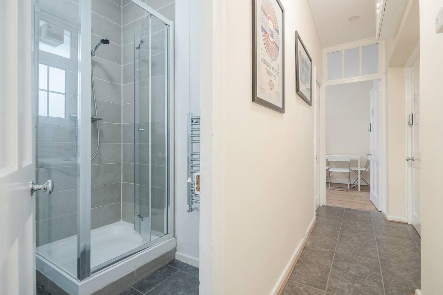 Aplacetostay Apartment, Zone 1 Cove Habitación en casa particular Londres