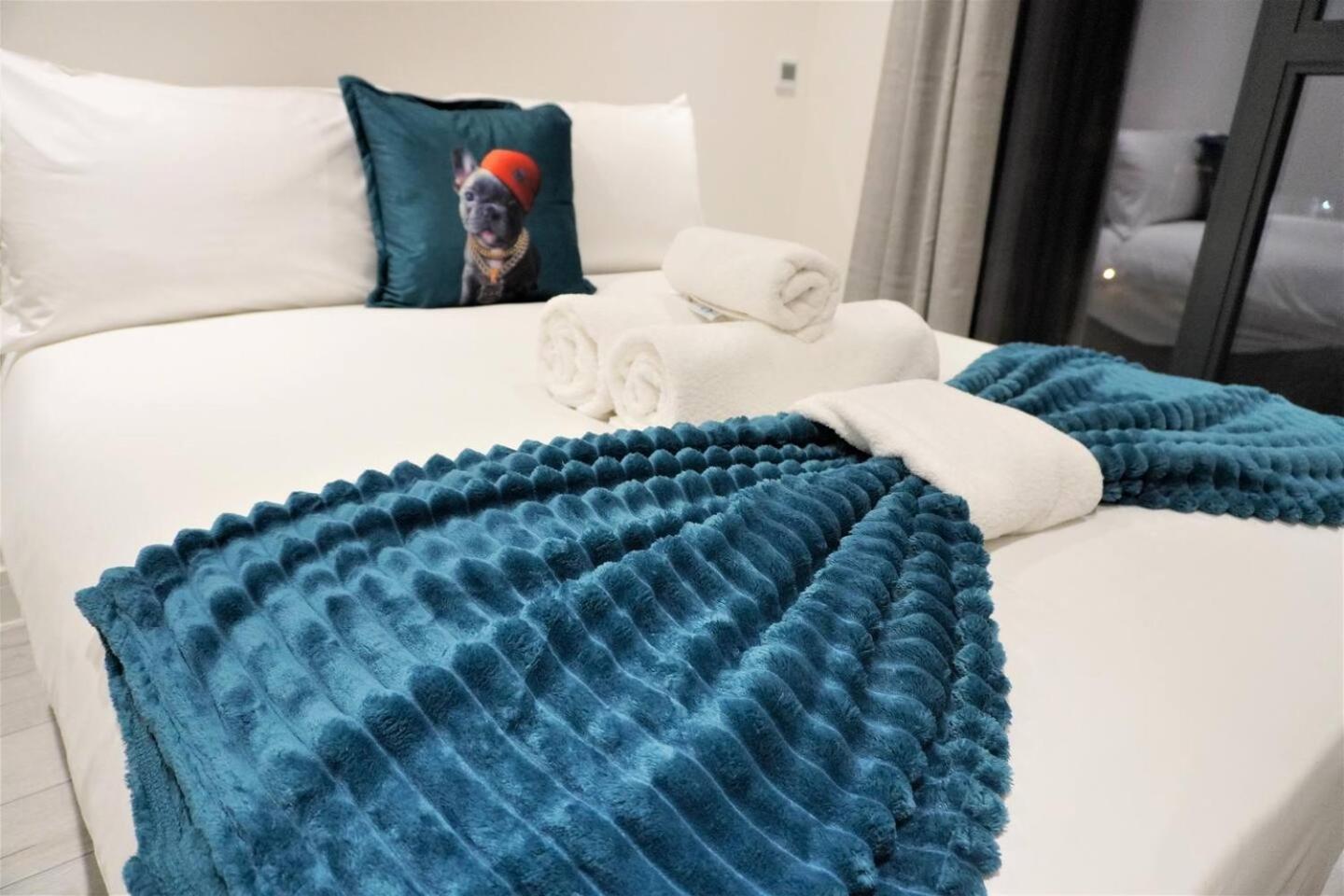 Queens Luxury