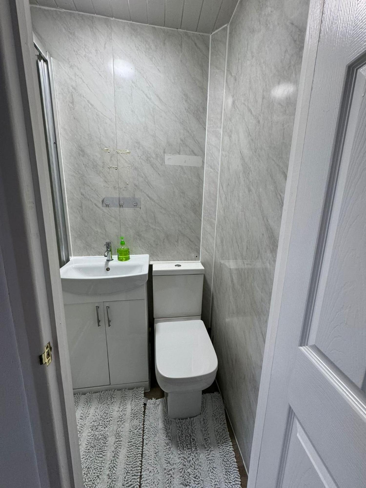 Quarto em Acomodações Particulares Oxborne Uk - Gardner