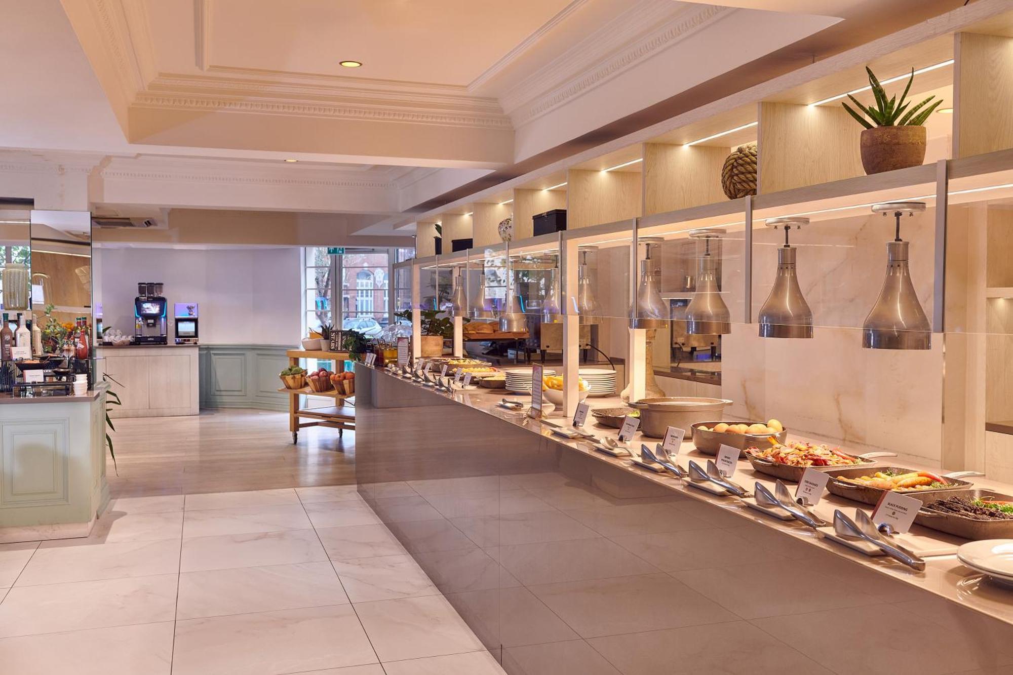 Melia White House Hotel