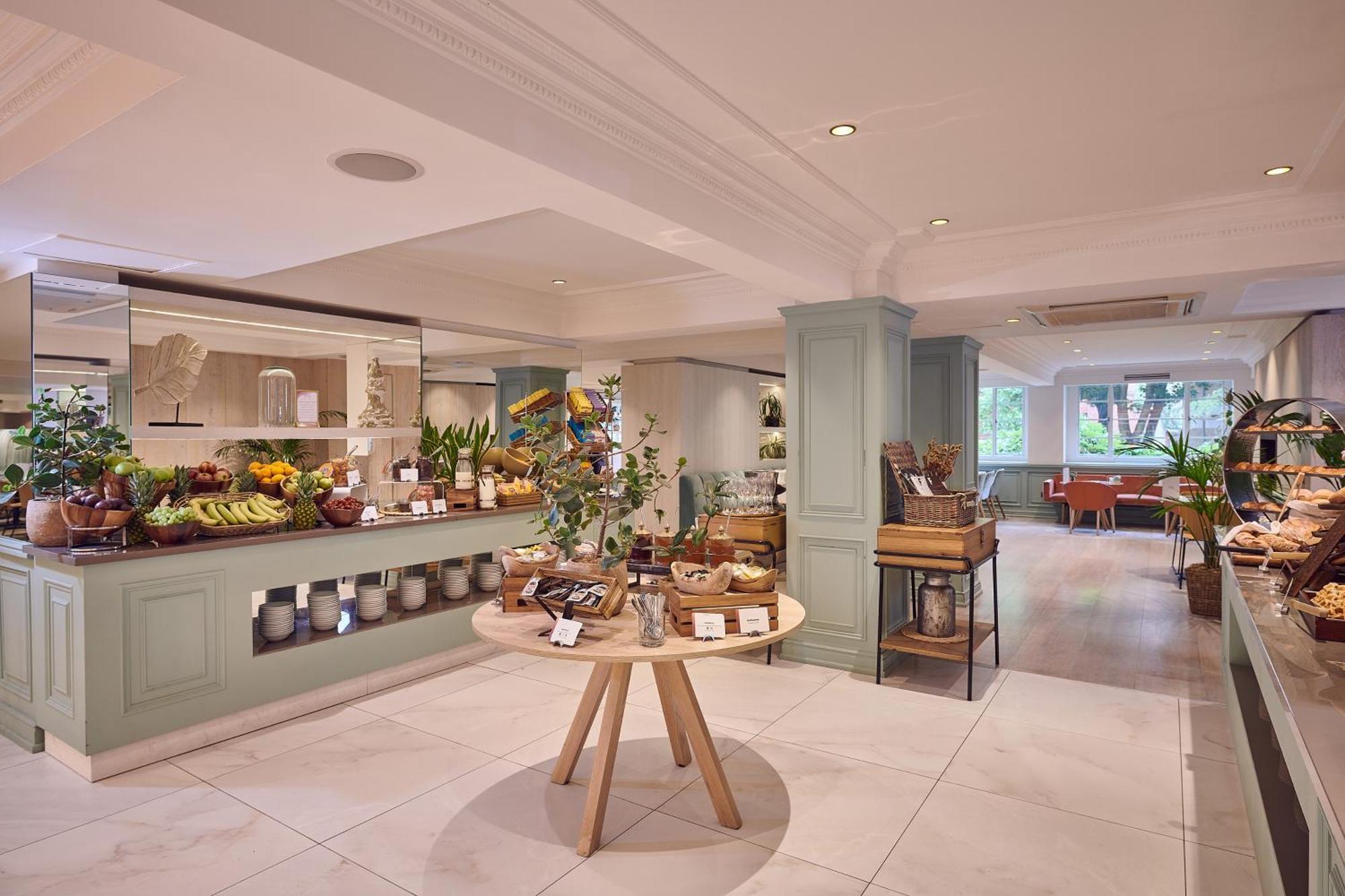 Hotel Melia White House 4*