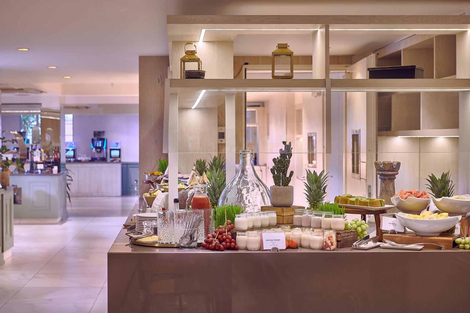 Hotel Melia White House