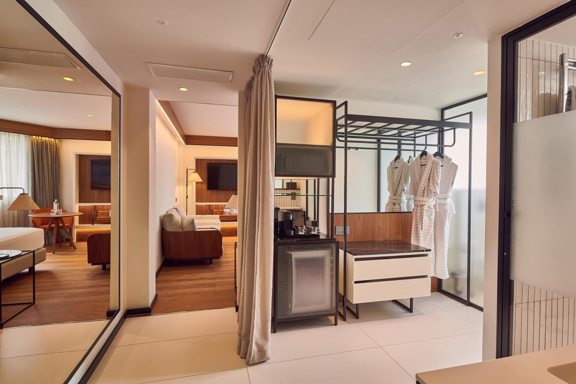 Melia White House 4*
