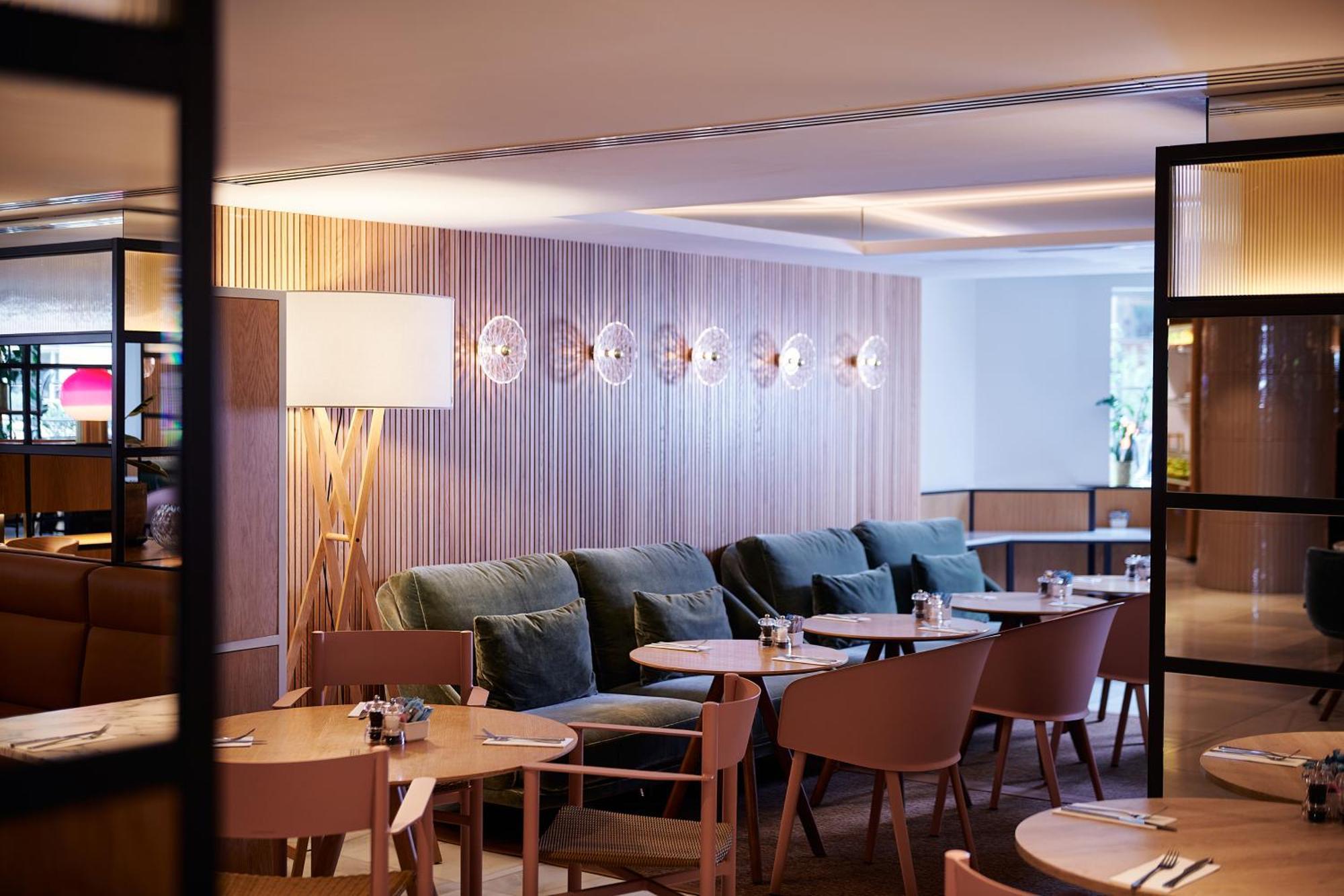 Hotel Melia White House 4*