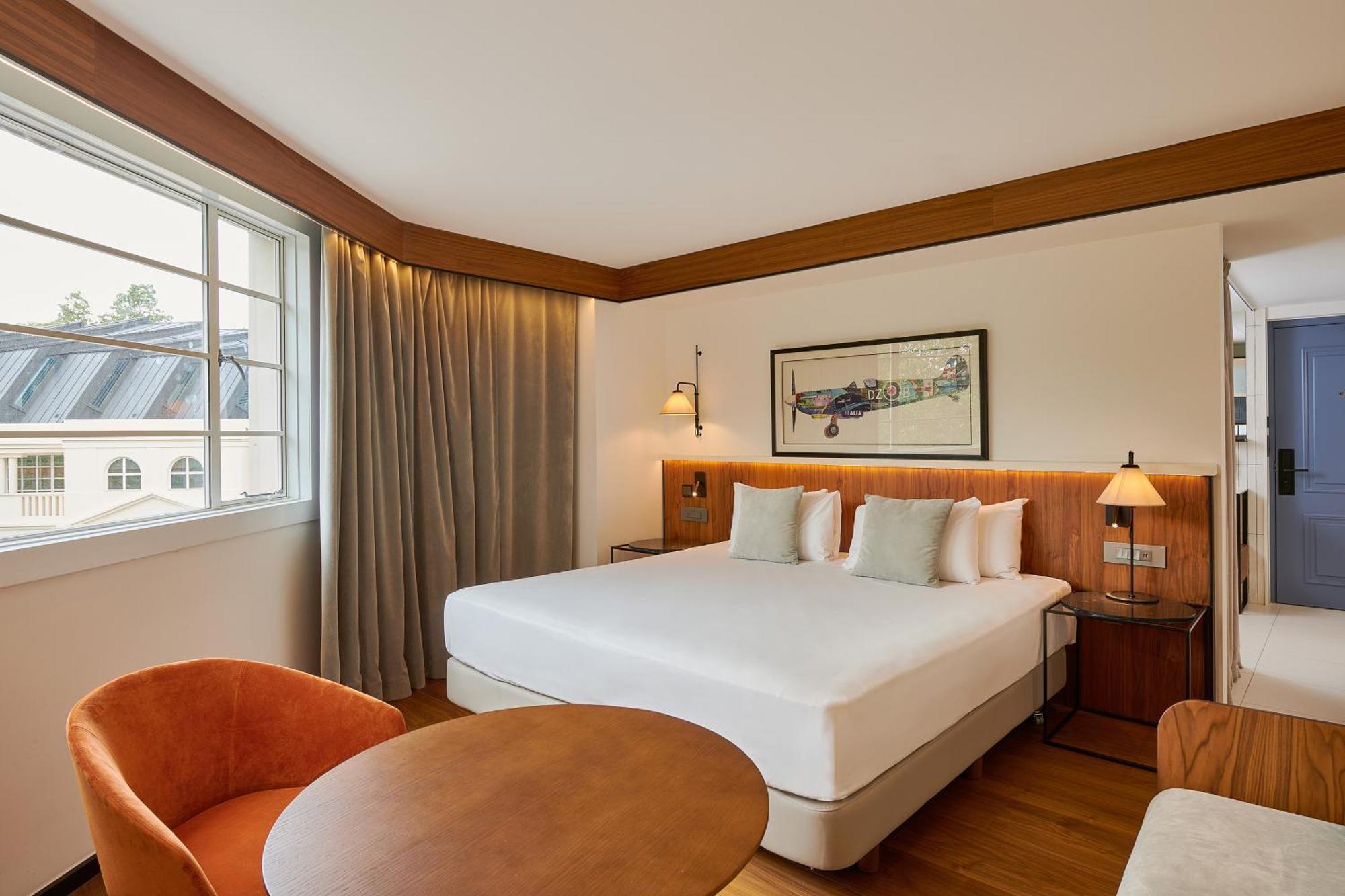 Melia White House Hotel 4*