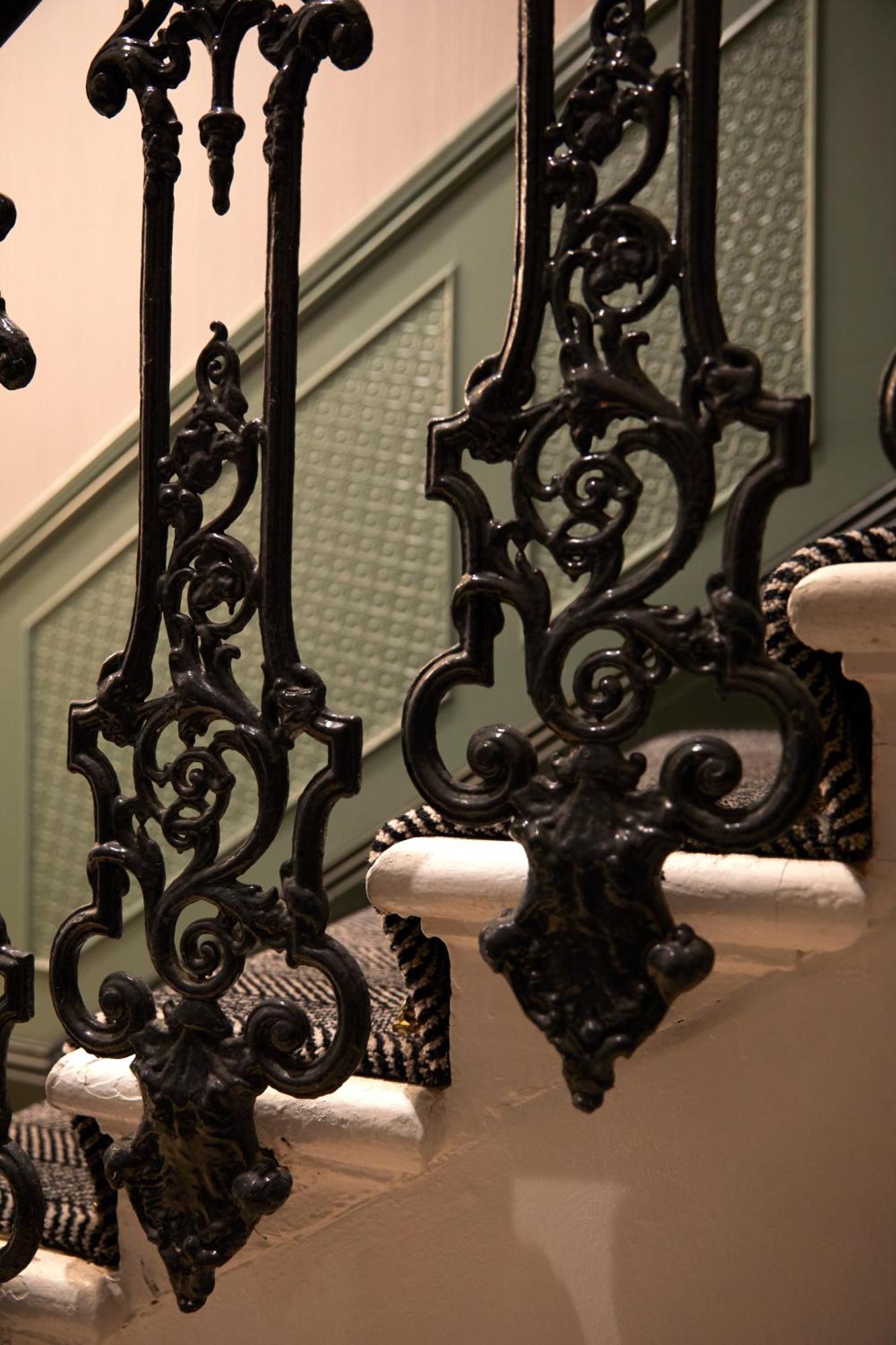 The Portico 4*
