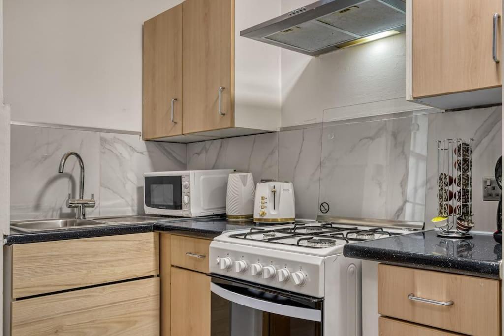 Cosy 2br Retreat Near Paddington Station *
