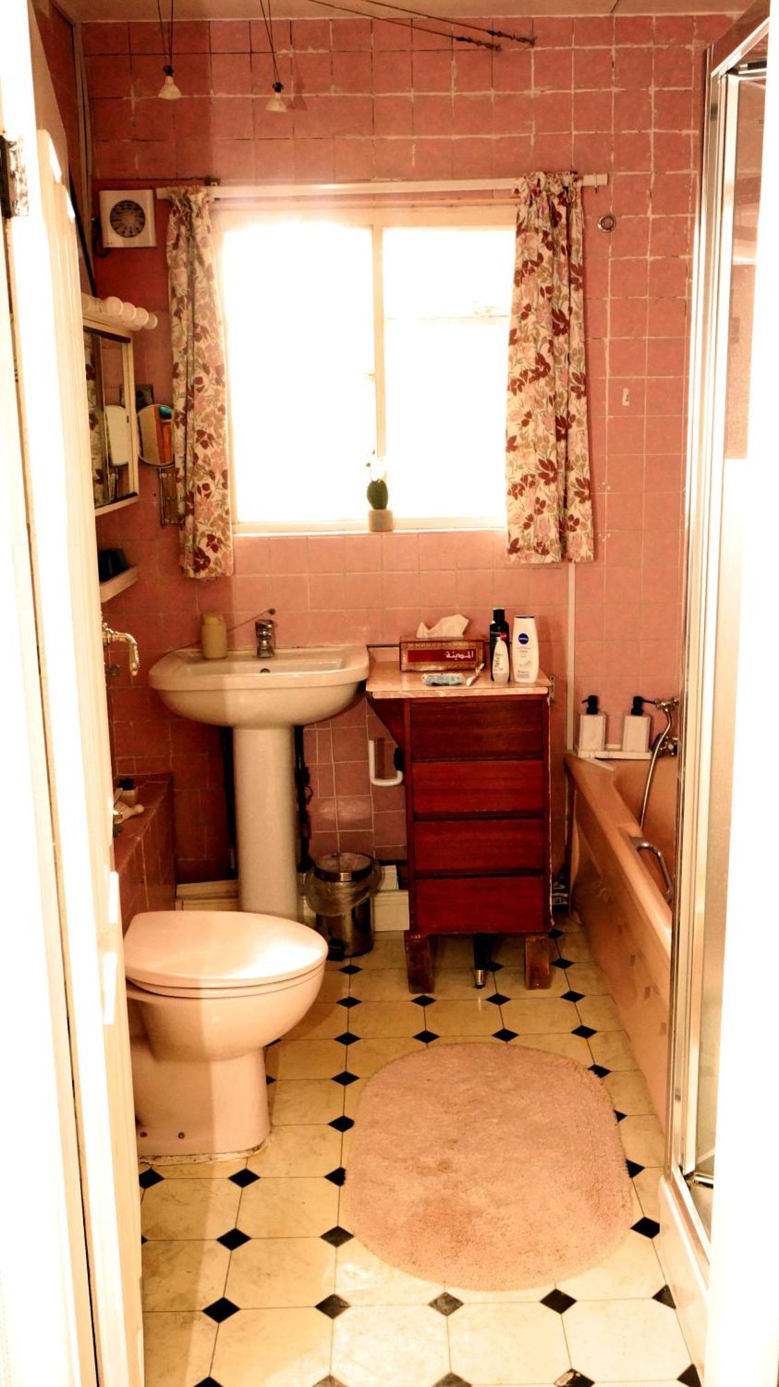 Shepherds Bush Superior Apartment, Center London! Londres