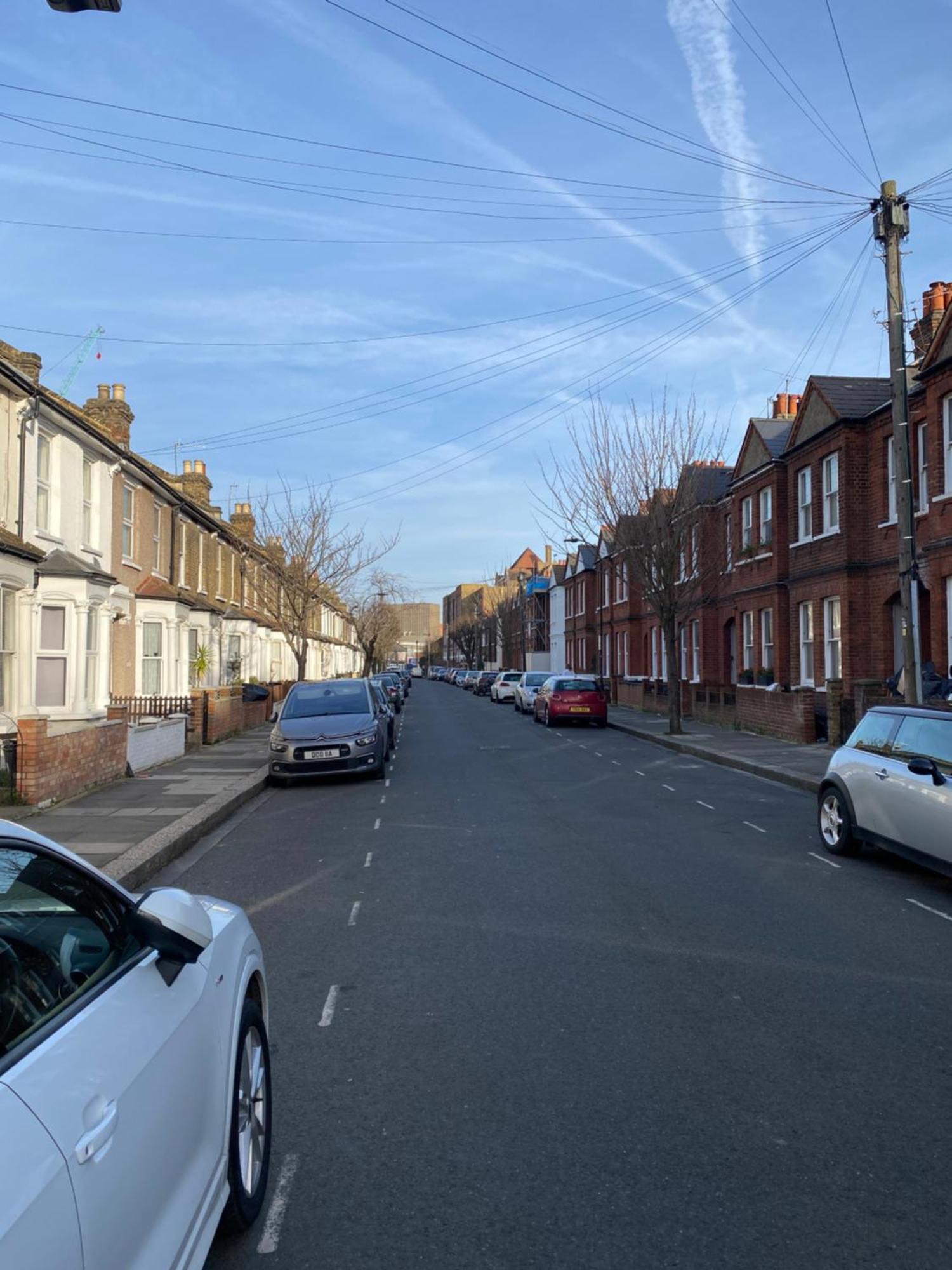 Gorgeous Hammersmith Home. Sleeps 6. Tube 5 Mins! * Londen