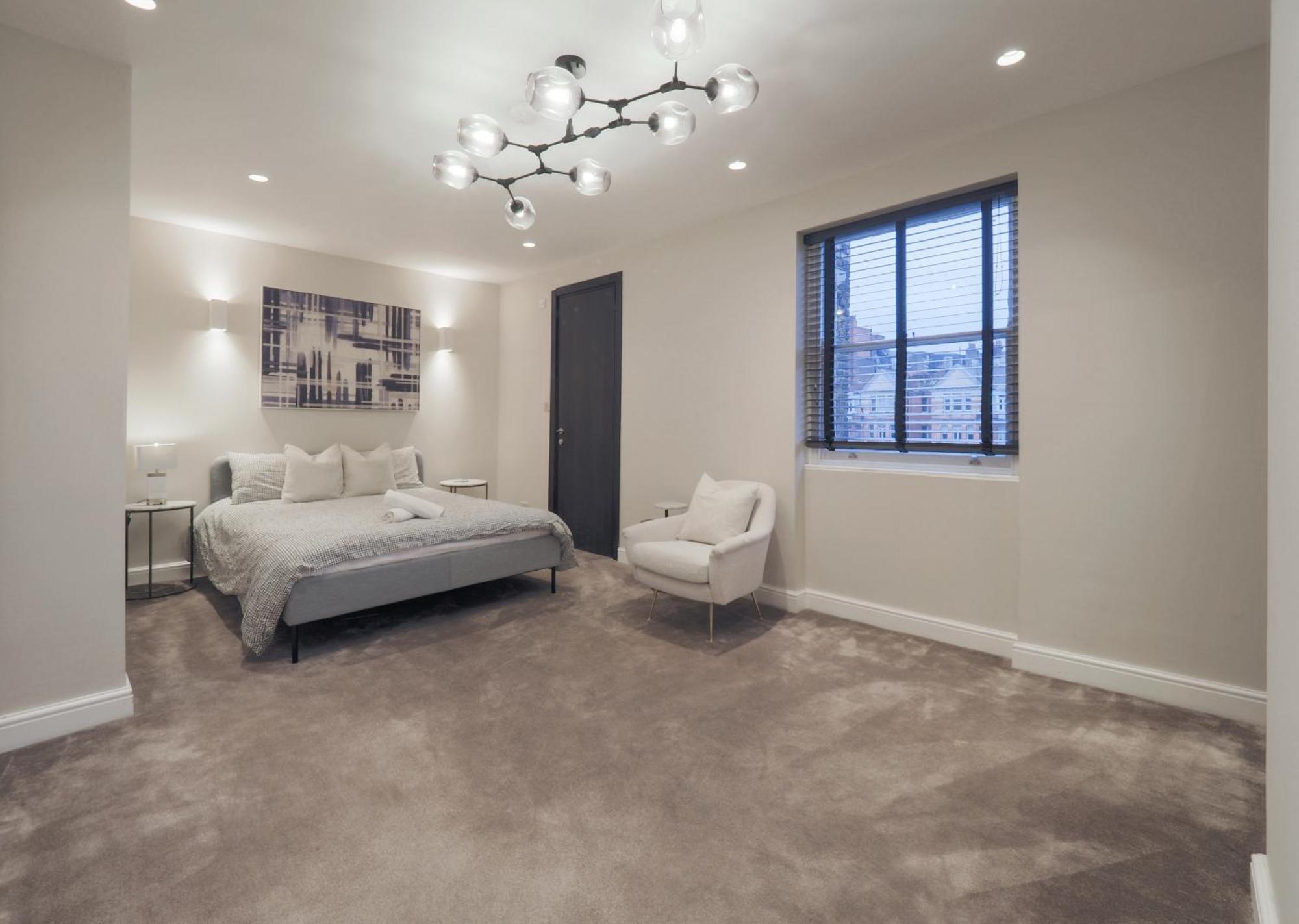 Luxury 3 Bedroom Flat In Maida Vale