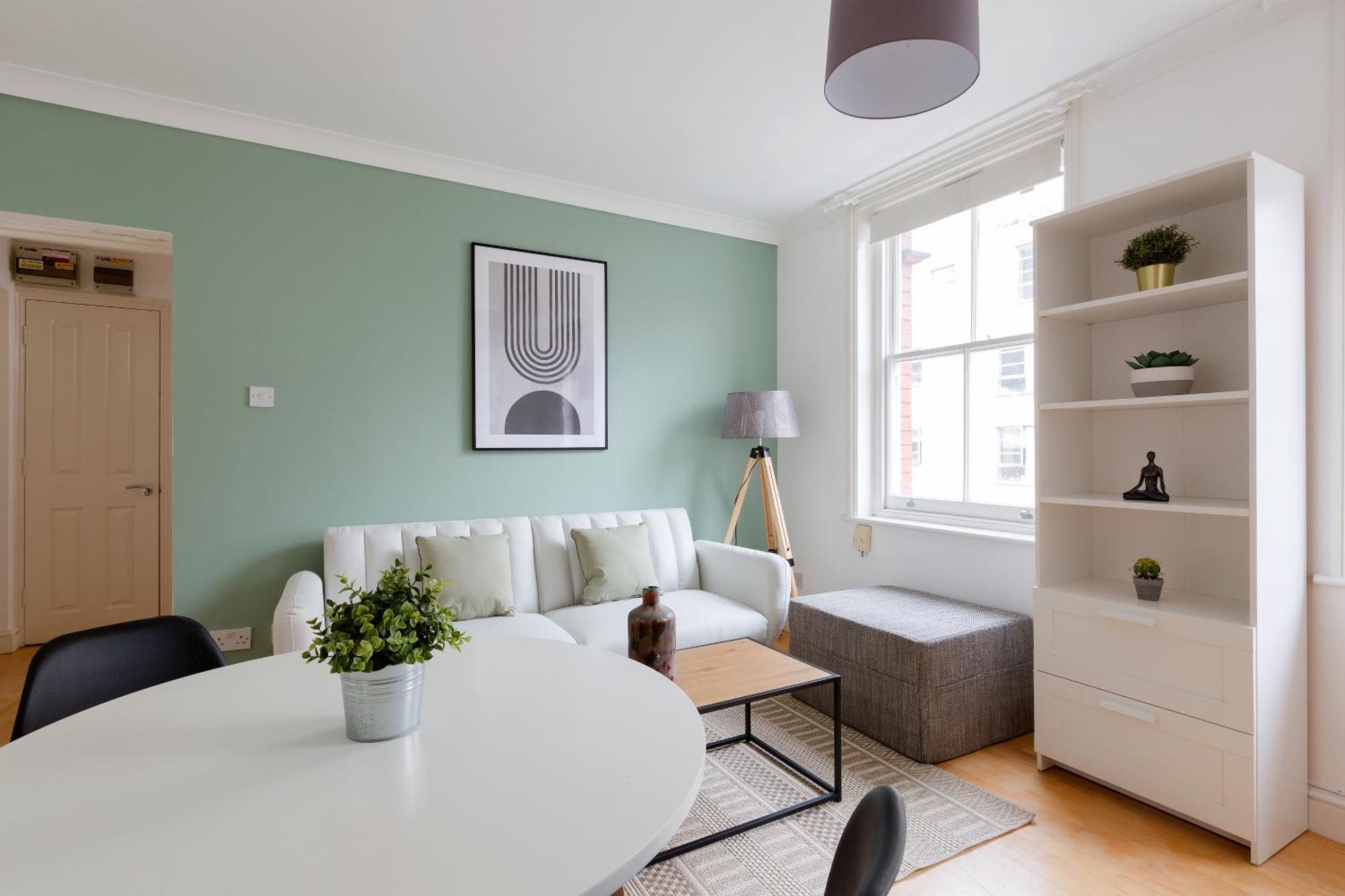 The Aldgate Flat * London