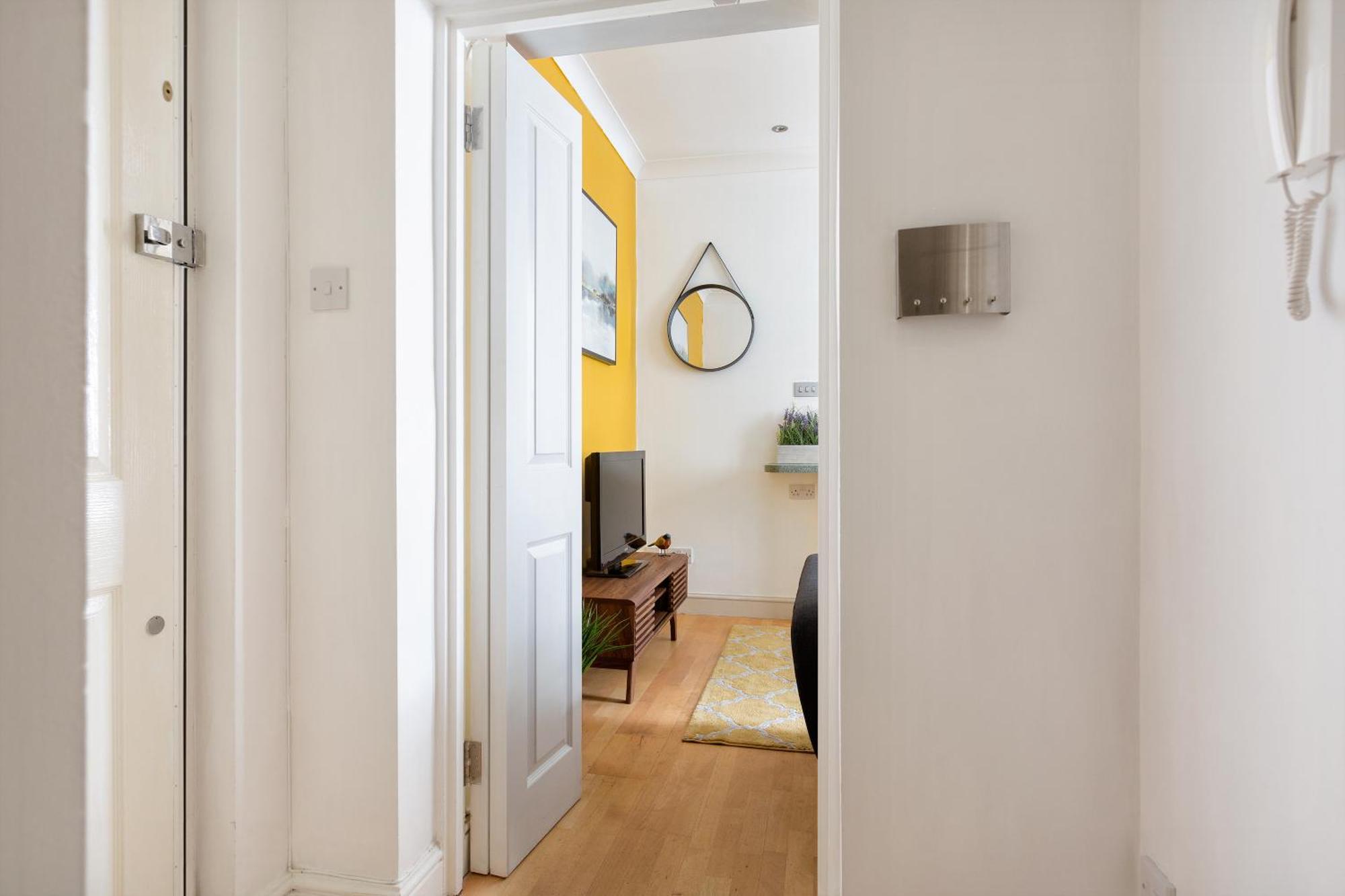 The Aldgate Flat * London