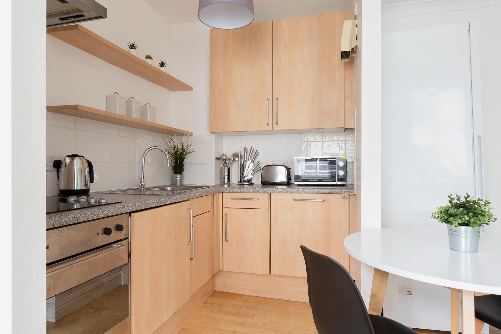 The Aldgate Flat *