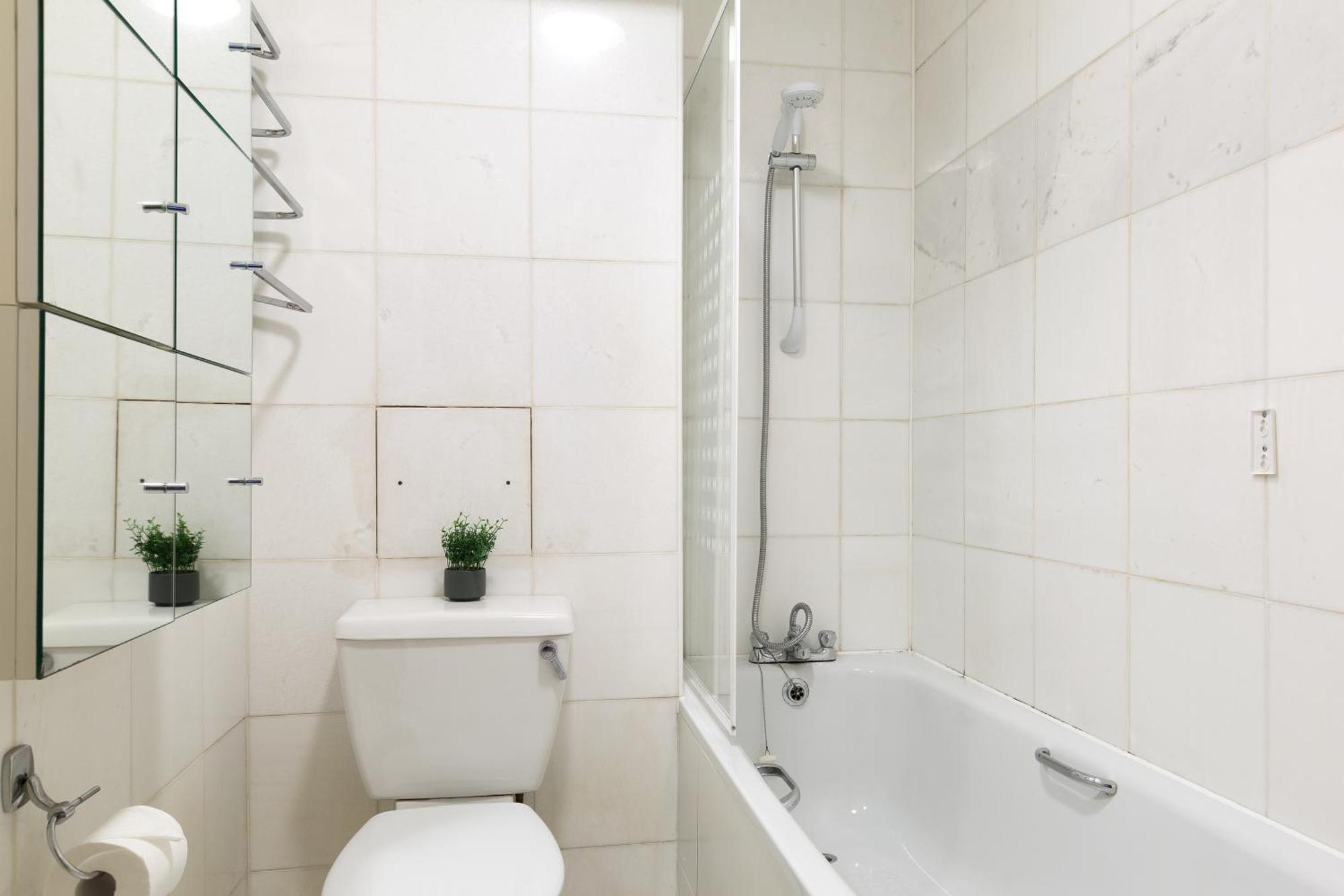The Aldgate Flat