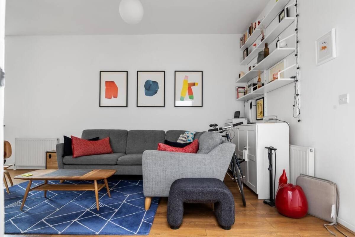 Apartamento Luxury Modern Flat Near Excel, 02 & Canary Wharf Londres