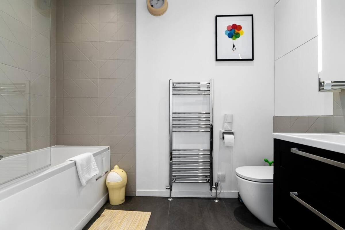 Luxury Modern Flat Near Excel, 02 & Canary Wharf Apartamento *