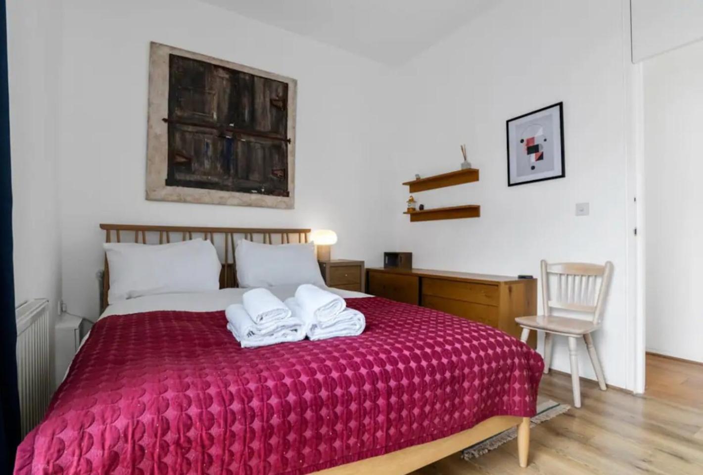 Luxury Modern Flat Near Excel, 02 & Canary Wharf Apartamento