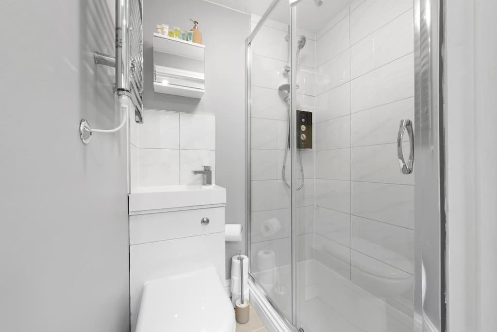 Appartement In Wood With Private Garden *