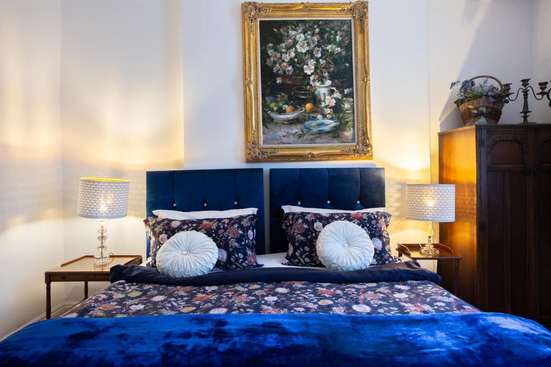 Dawson Place, Juliette's Londres